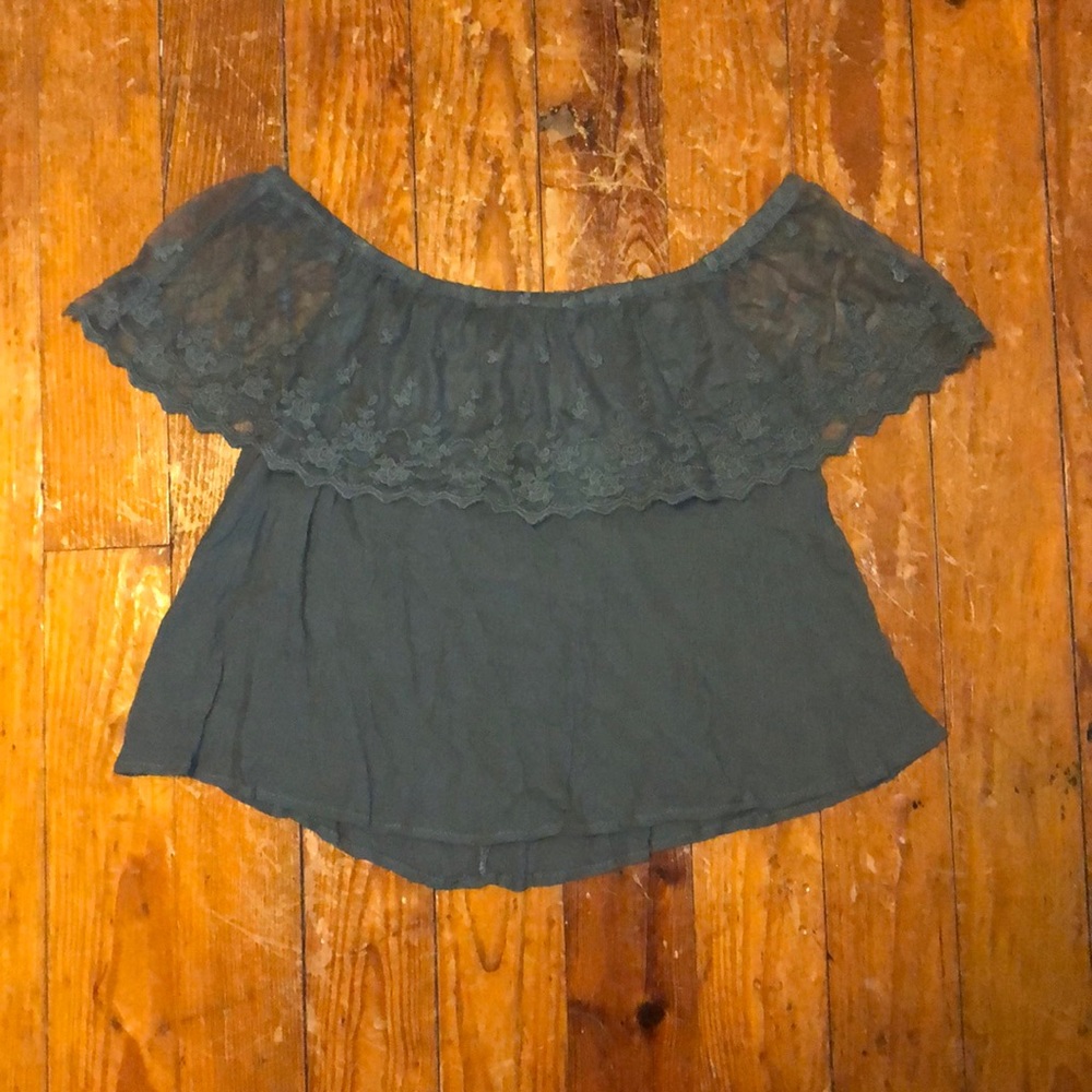 Women’s hunter green off-the-shoulder crop top-M